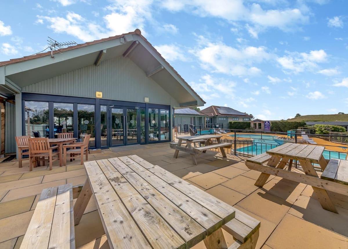 Waren Caravan Park แบมบะระ ภายนอก รูปภาพ